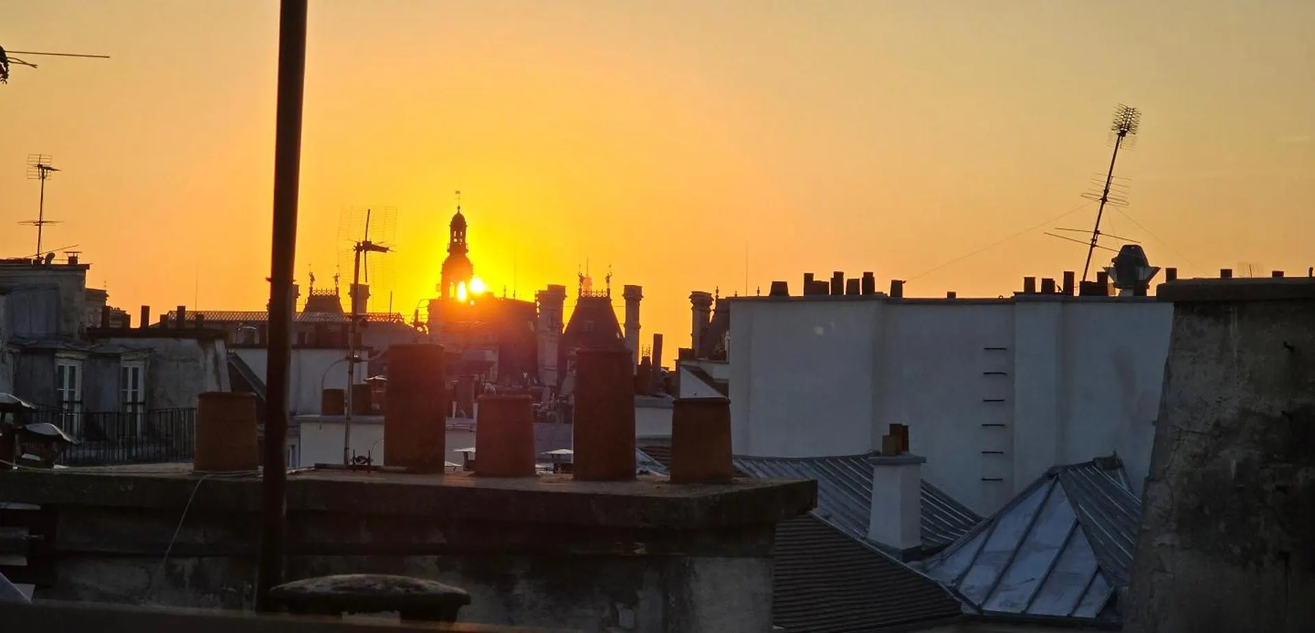 Marais Rooftop Apartment Paris